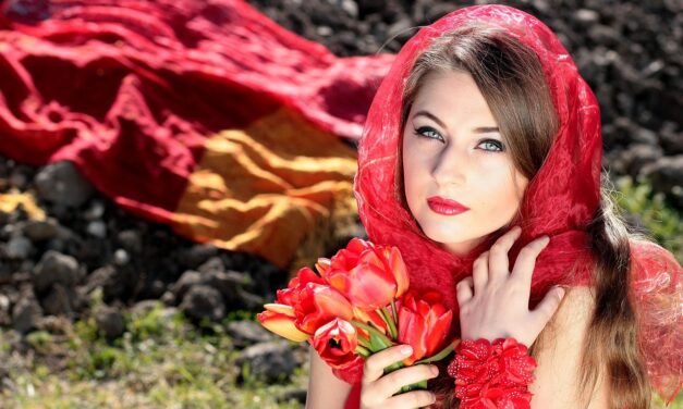 Local & Cultural Fusion Trends (especially in South Asia / Pakistan